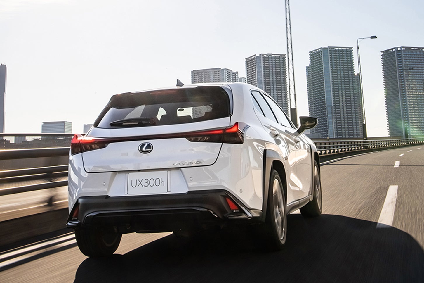 レクサスUX300h｜Lexus UX300h
