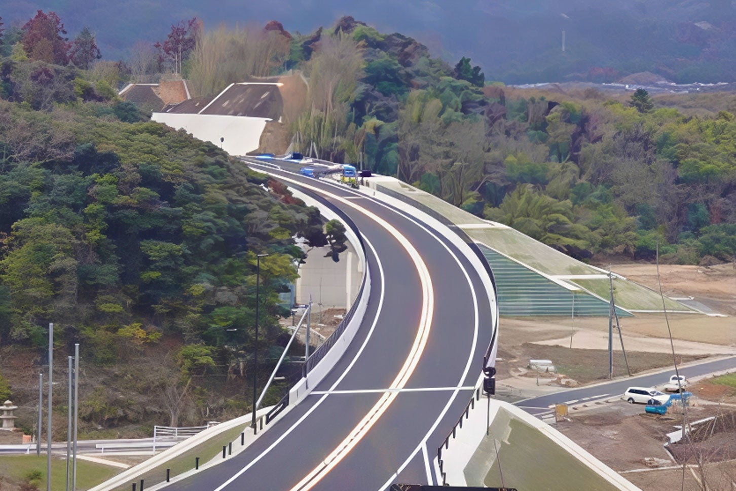 国道485号「松江だんだん道路」の様子。