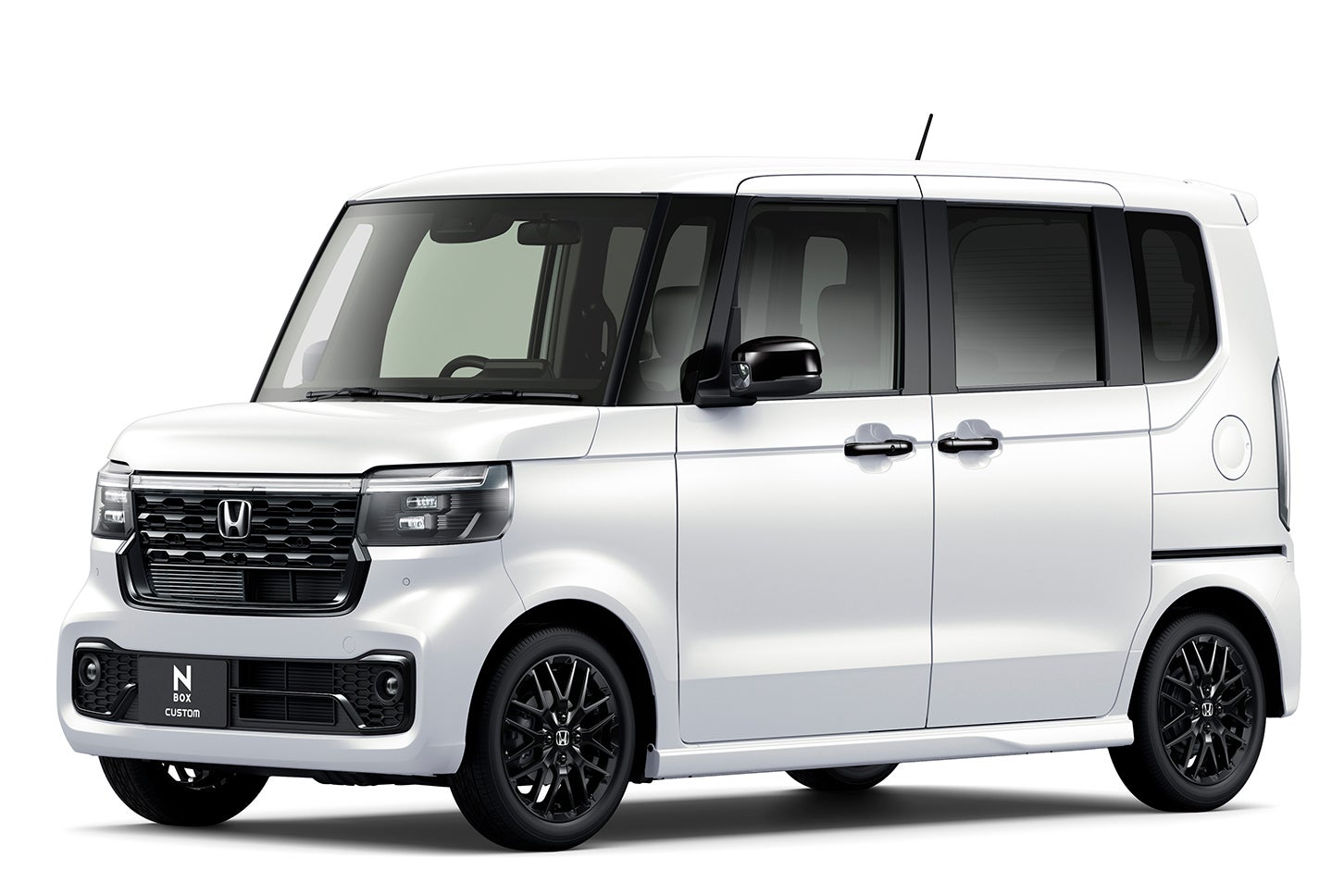ホンダN-BOXカスタム ターボ ブラックスタイル｜ボディカラー：プラチナホワイト・パール