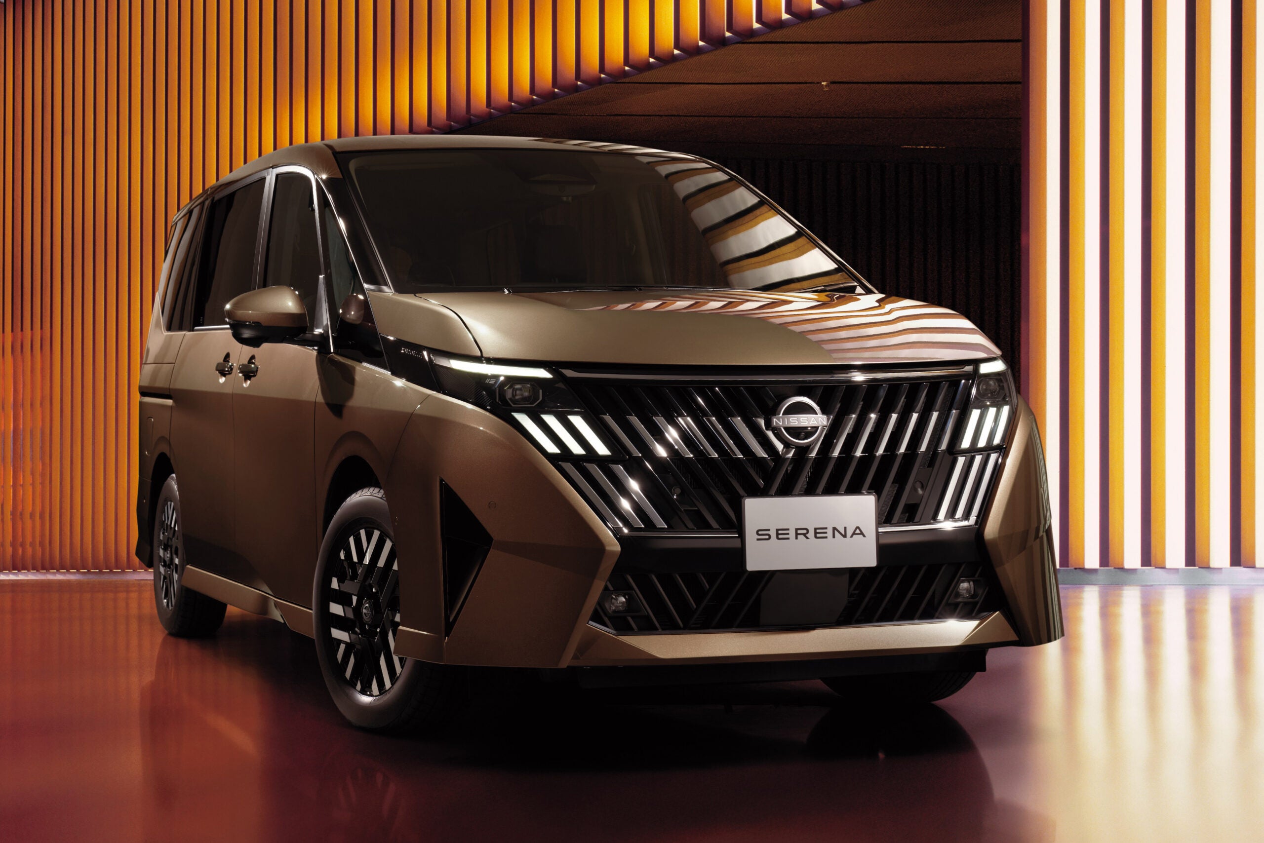 日産セレナ・ルキシオン｜Nissan Serena Luxion