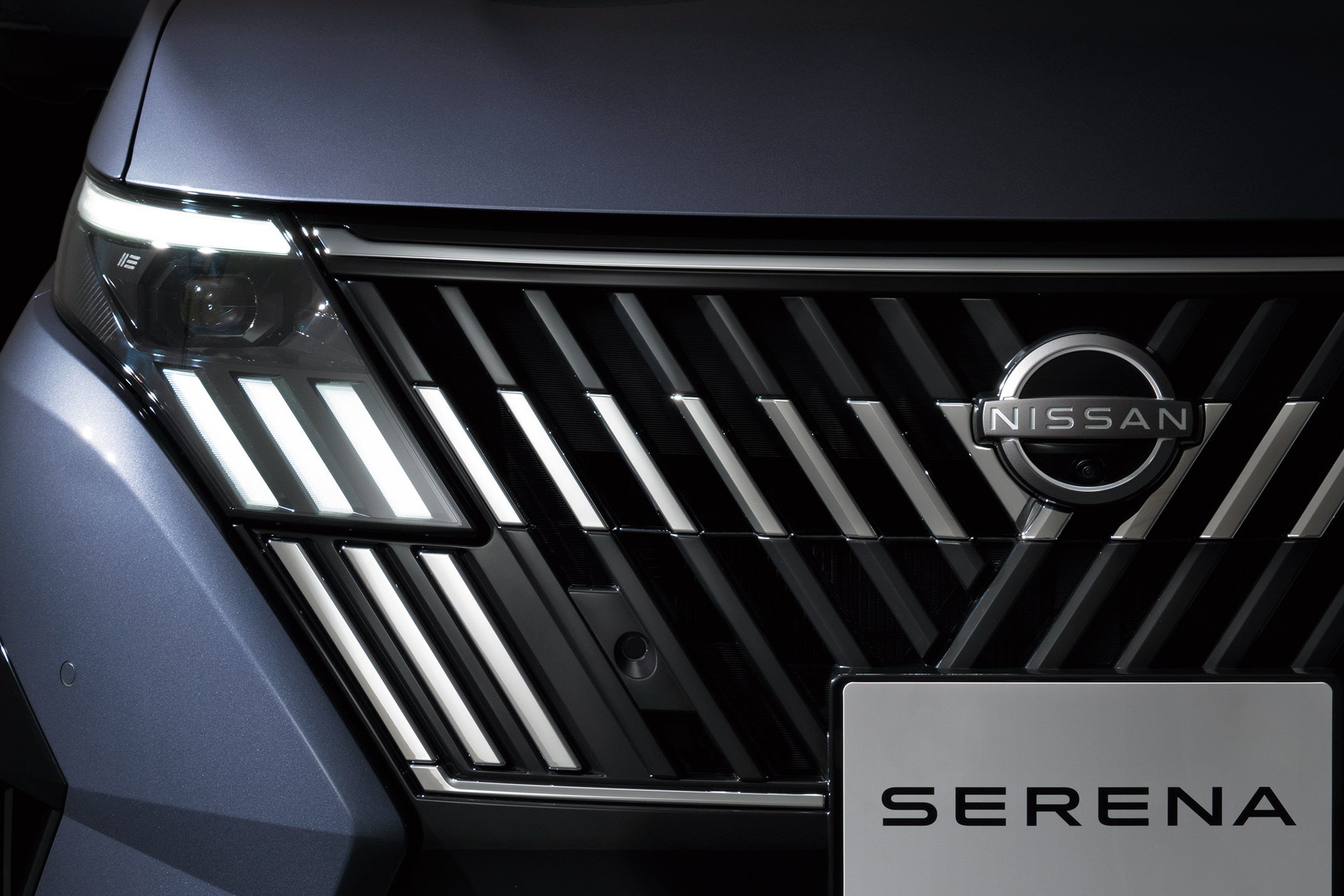 日産セレナ・ルキシオン｜Nissan Serena Luxion