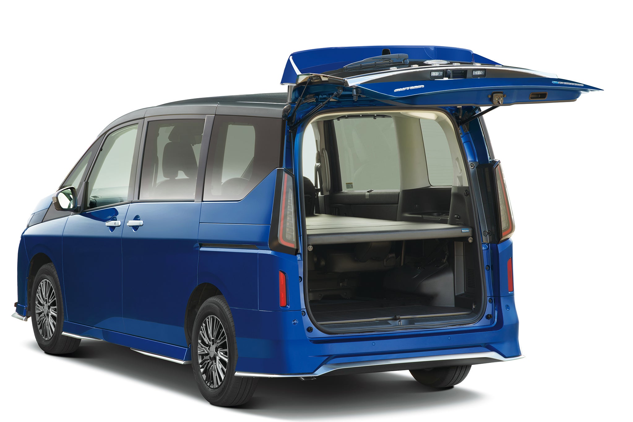 日産セレナ マルチベッド