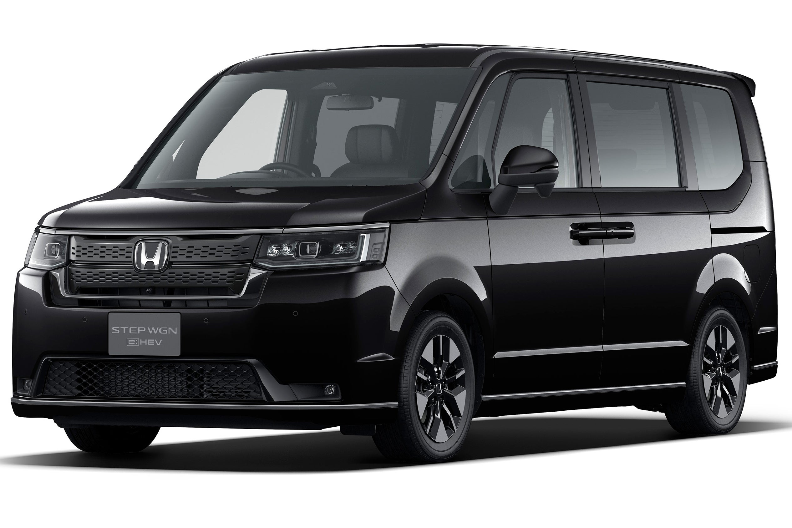ホンダ・ステップワゴンe:HEVスパーダ30周年特別仕様車｜ボディカラー：クリスタルブラック・パール