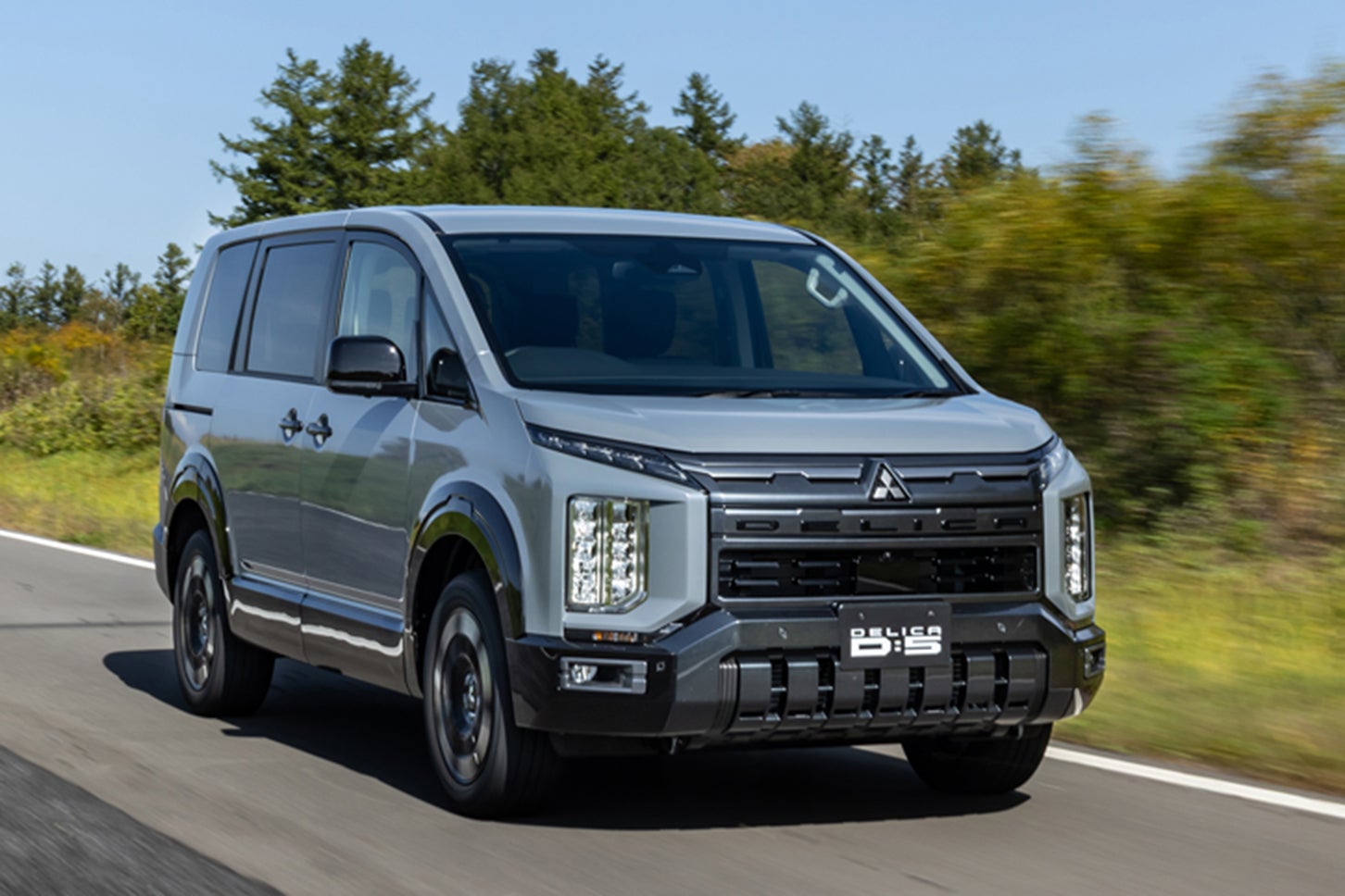 三菱デリカD:5｜Mitsubishi Delica D:5