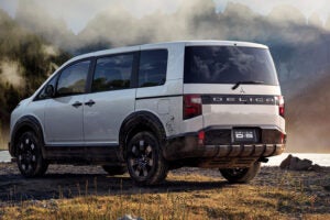 三菱デリカD:5｜Mitsubishi Delica D:5