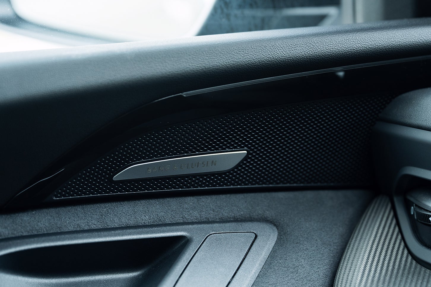 アウディ SQ5 スポーツバック｜Audi SQ5 Sportback