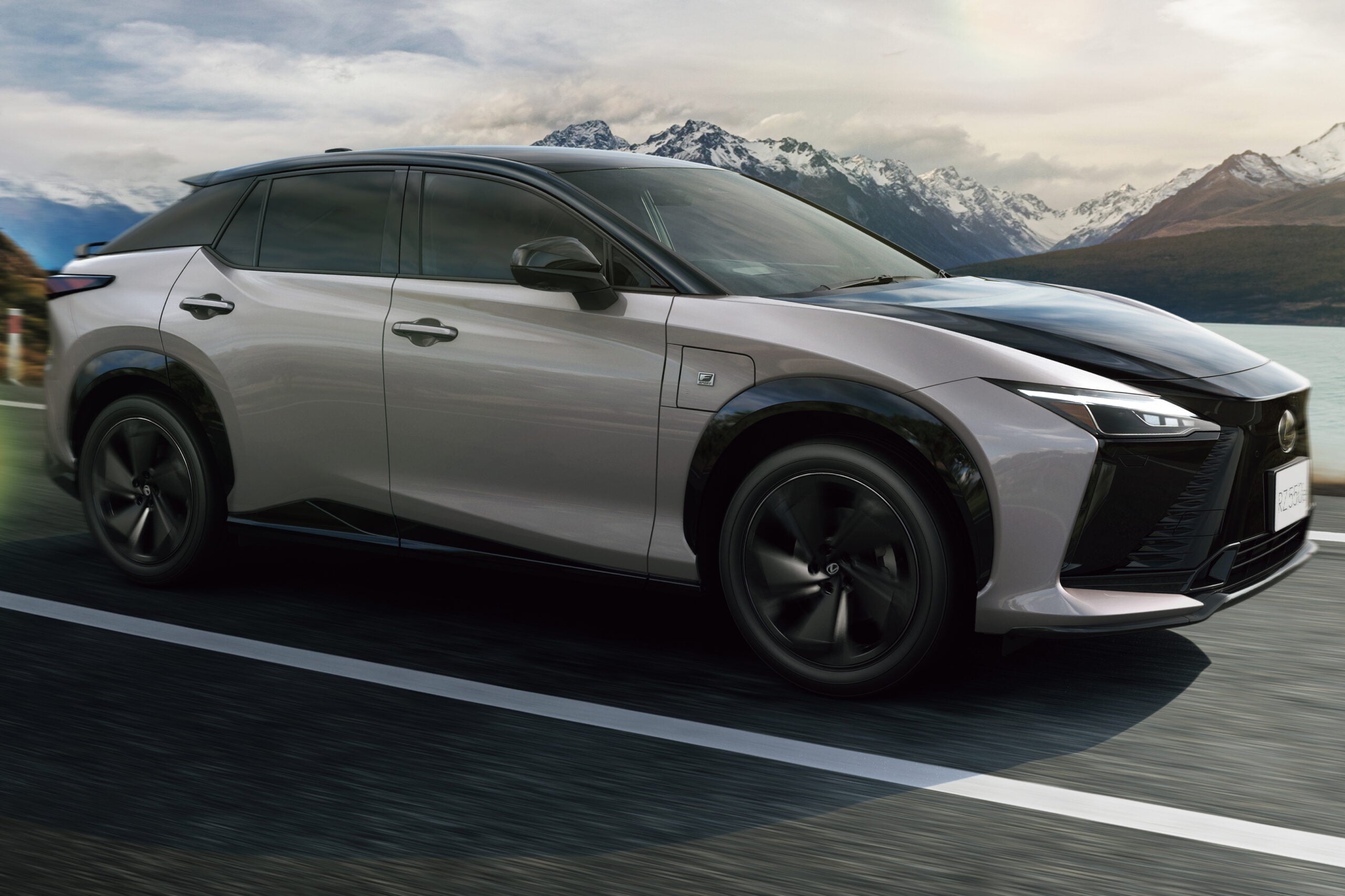 レクサスRZ550e“Fスポーツ”｜Lexus RZ550e“F SPORT”