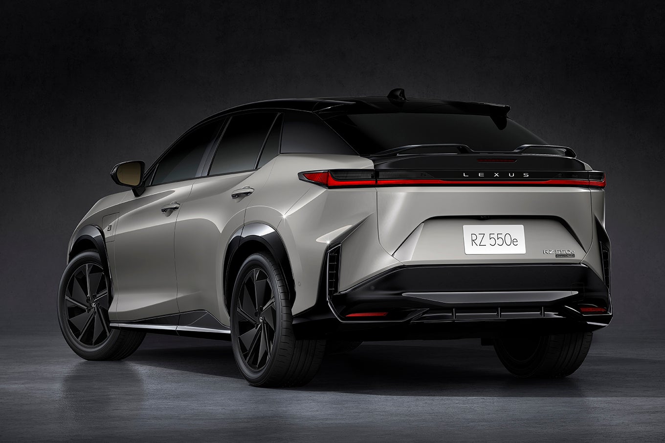 レクサスRZ550e“Fスポーツ”｜Lexus RZ550e“F SPORT”