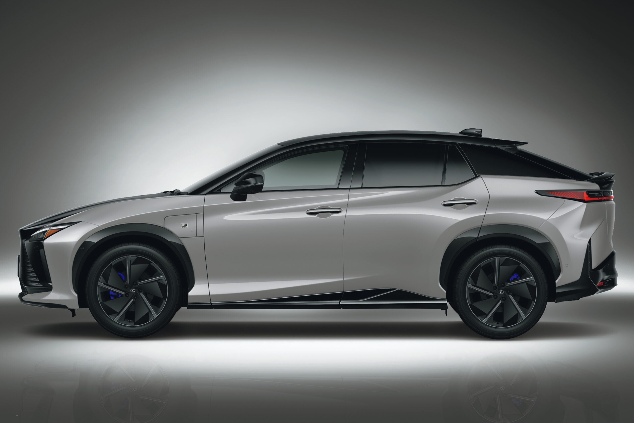 レクサスRZ550e“Fスポーツ”｜Lexus RZ550e“F SPORT”