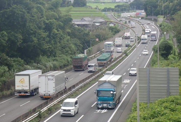 名阪国道の様子。