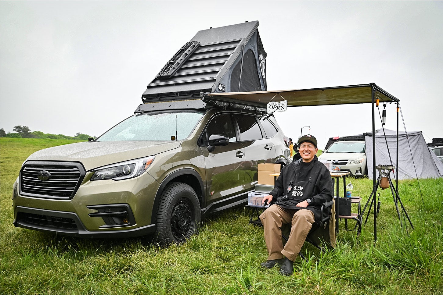 スバル アセント オニキスエディションと、オーナーのYASUさん