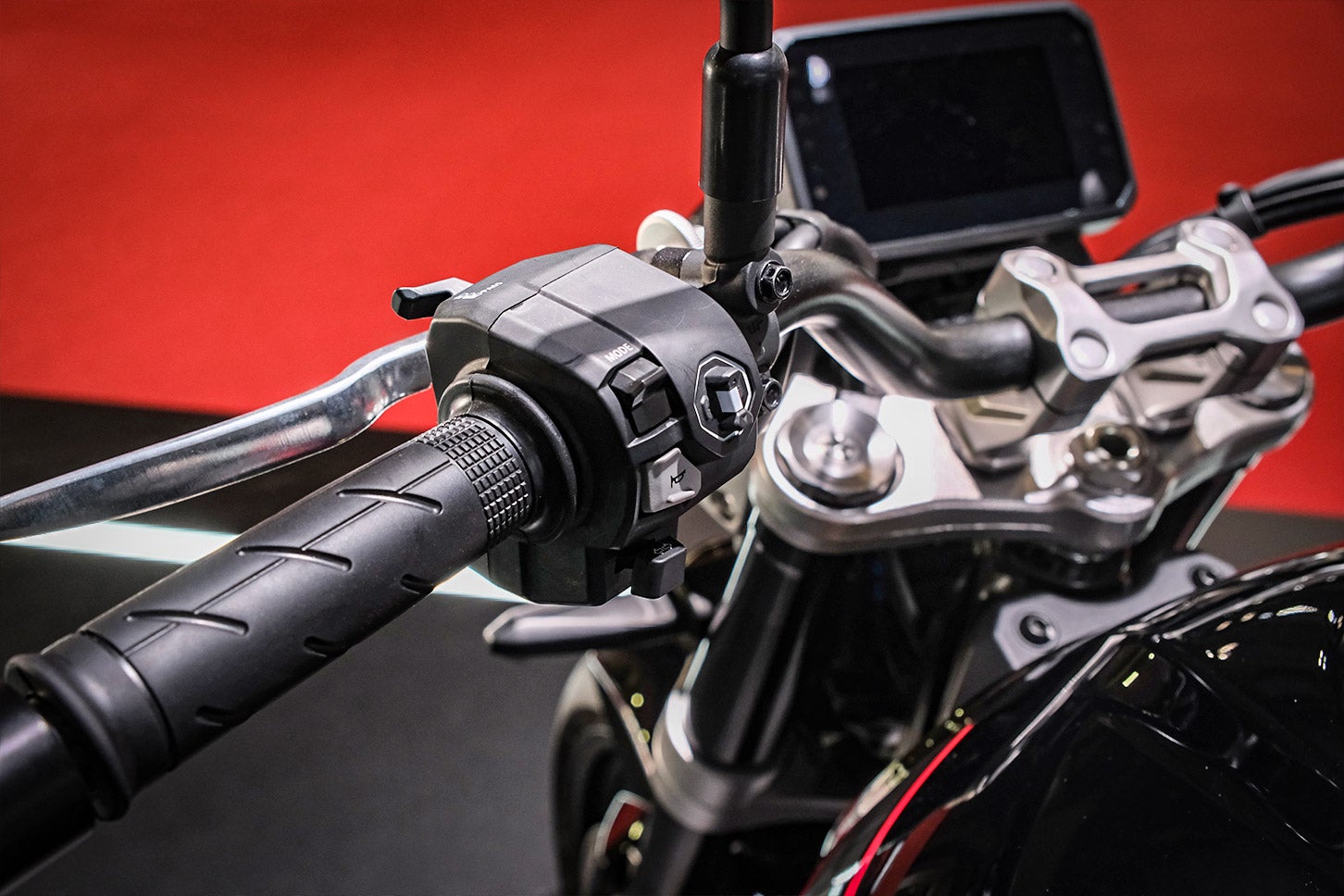 ホンダ CB1000F｜Honda CB1000F