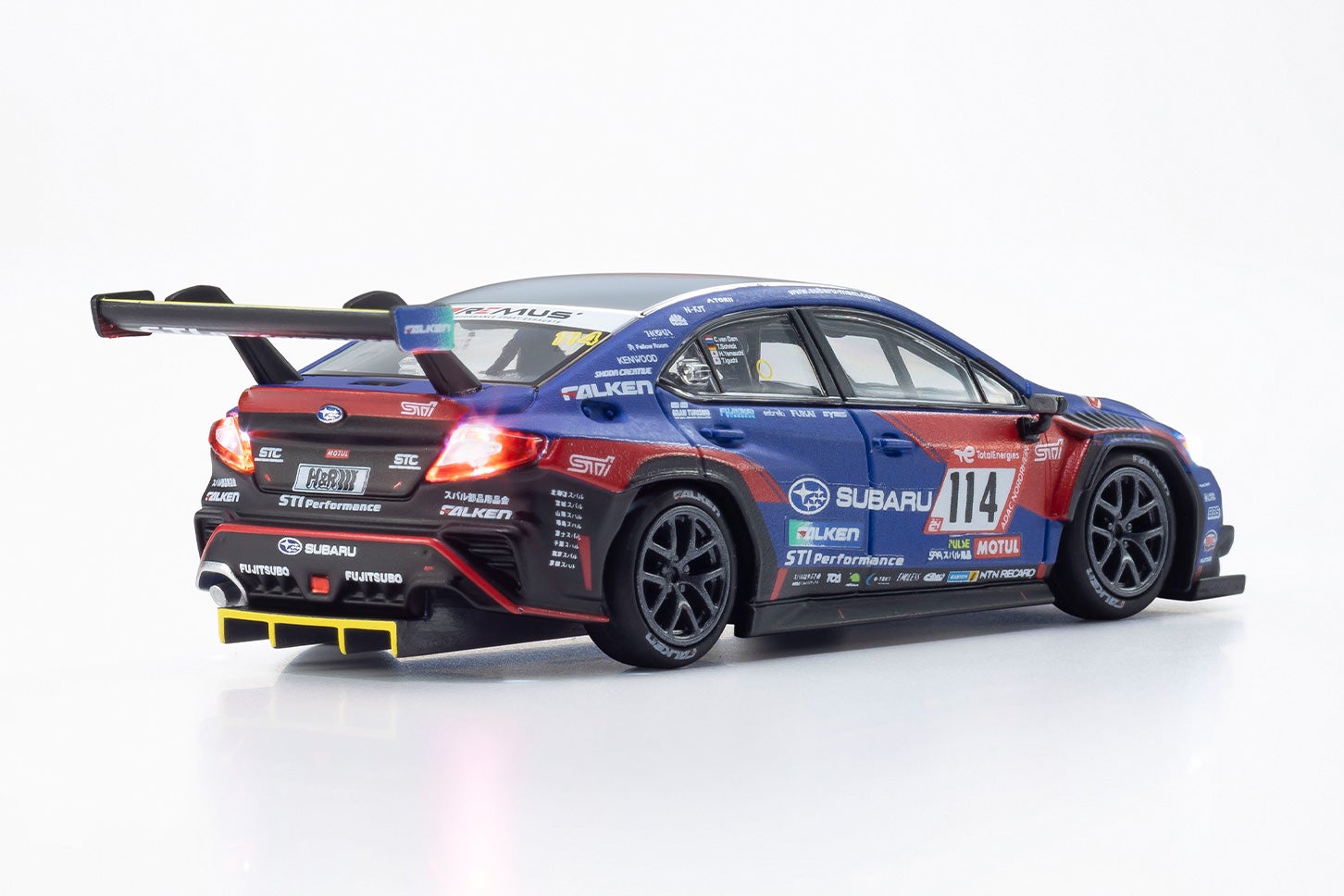 「SUBARU WRX NBR CHALLENGE 2023」ミニカー テールライト点灯状態