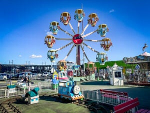 道の駅 ららん藤岡にある観覧車です。かわいいデザインですよね！ 道の駅のシンボル的な存在だそうです。