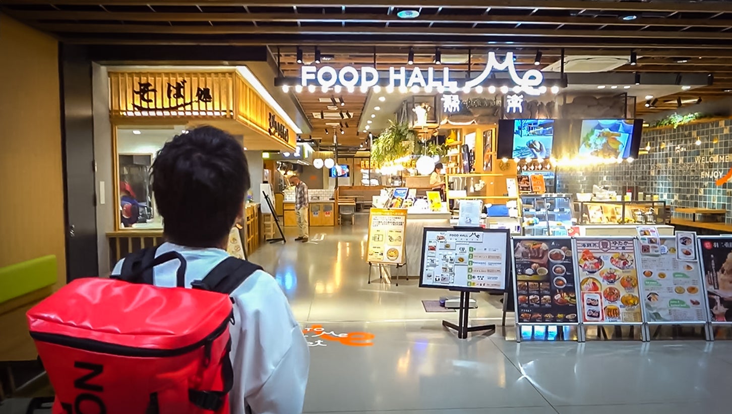 道の駅 南えちぜん施設内のフードコートです。