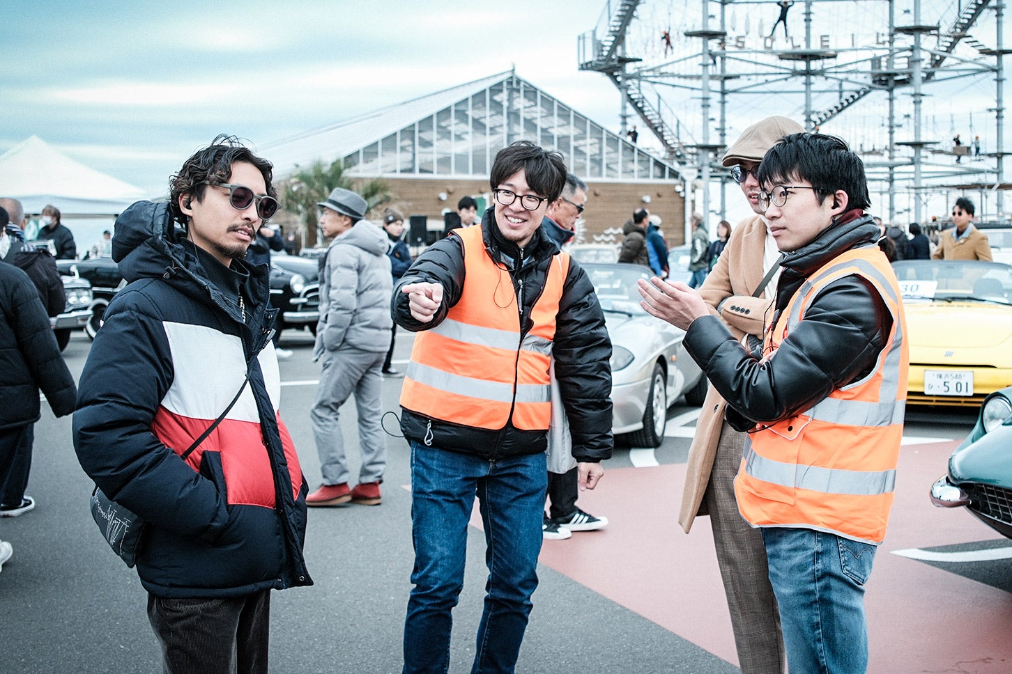 イベント運営にはたくさんのボランティアが参加。KURU KURAでもすっかりお馴染み、YOKOHAMA Car Session（YCS）の3名も大活躍