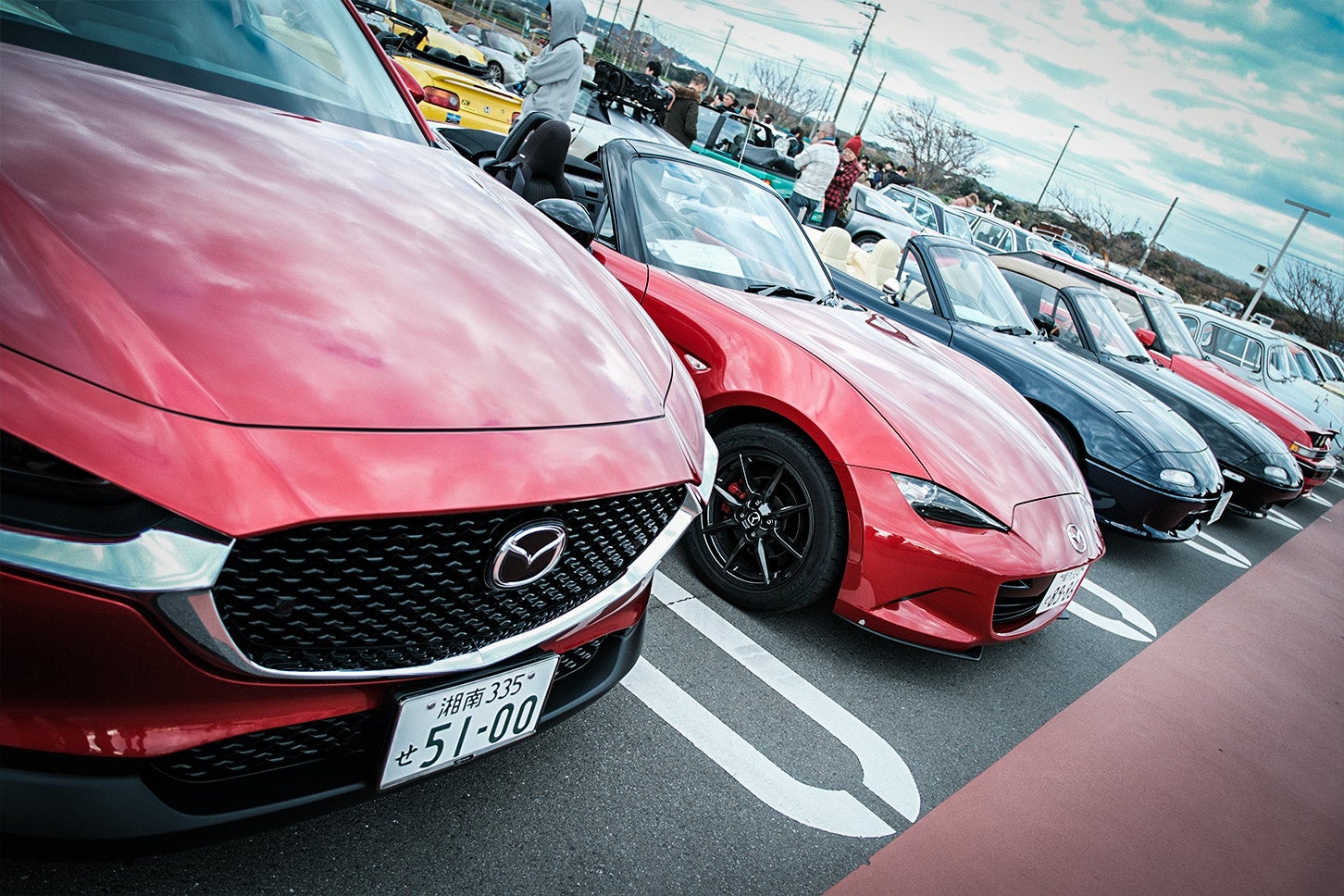 「三浦半島に集まる名車たち@ソレイユの丘 Presented by RevivalCAFE」会場の様子