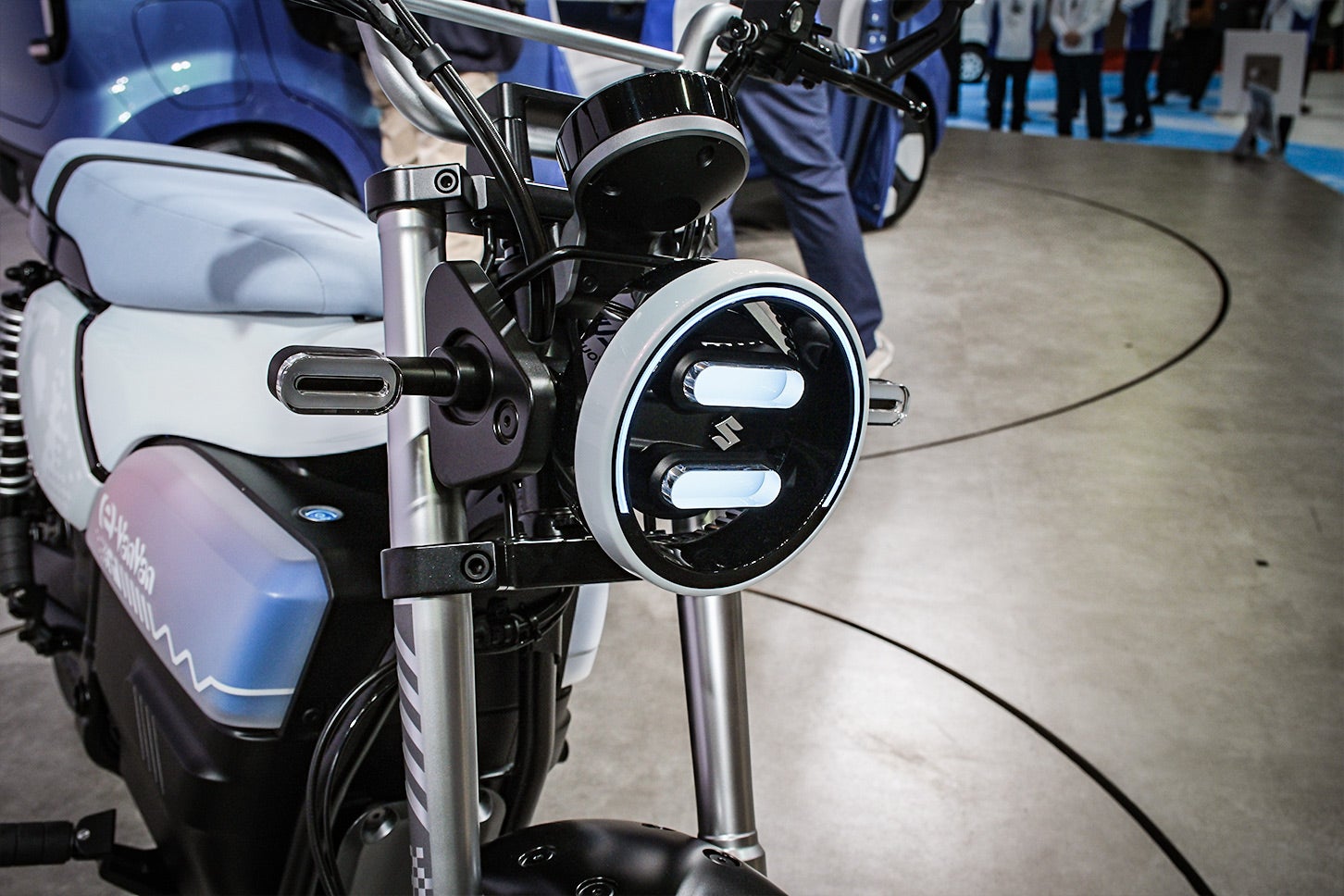 スズキ e-バンバン｜Suzuki e-VanVan