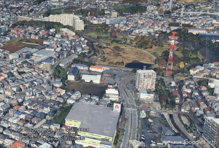 船橋市の都市計画道路「南本町馬込町線」の開通済み区間。（Google Earthより）