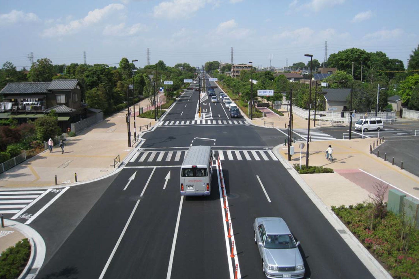 調布都市計画道路3・2・6号「調布保谷線」の様子。