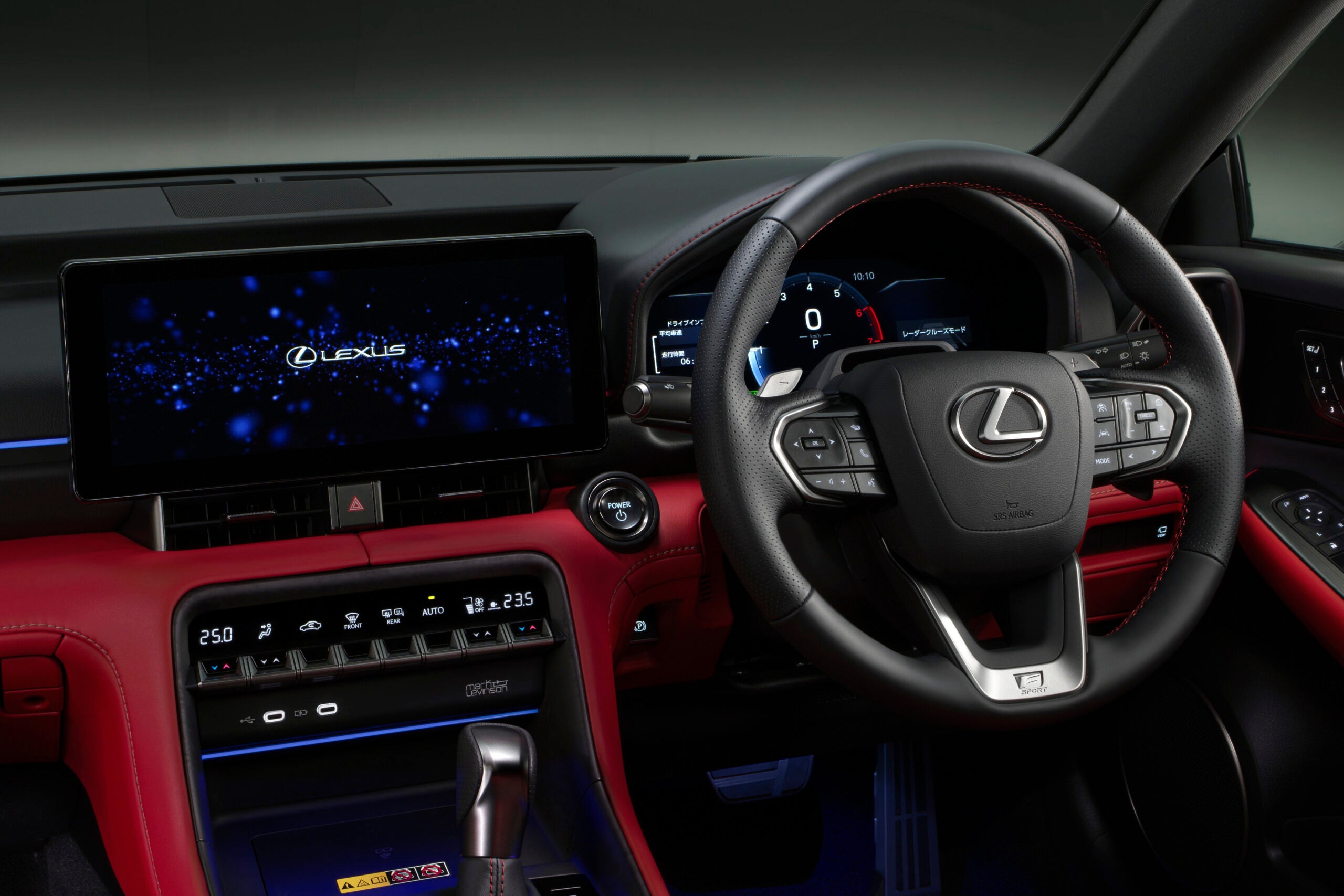 レクサスIS300h“Fスポーツ”｜Lexus IS300h“F SPORT”