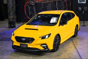 スバル・レヴォーグSTIスポーツRブラック リミテッドII｜Subaru Levorg STI Sport R-Black Limited II