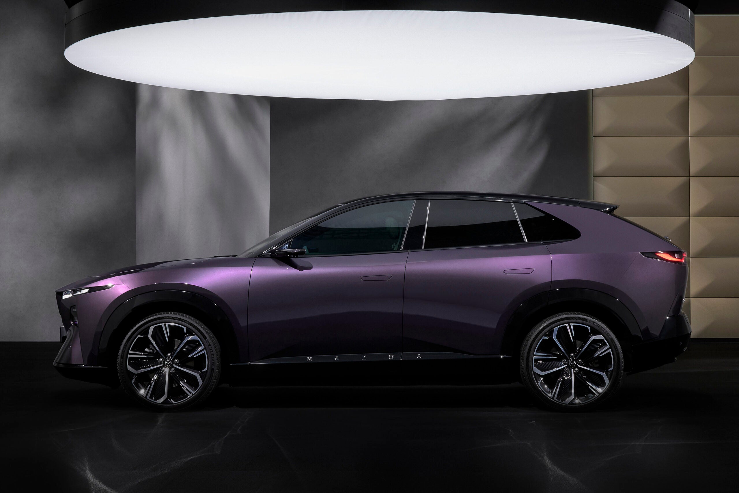 マツダCX-6e｜Mazda CX-6e