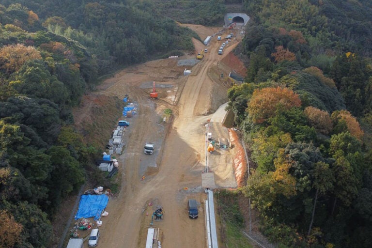 三隅・益田道路の工事状況。