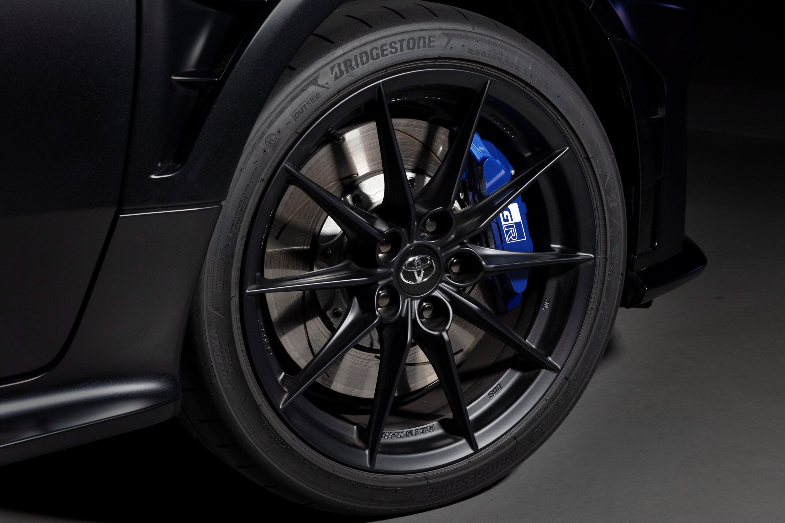 GRヤリス セバスチャン・オジエ 9x ワールドチャンピオンエディション（プロトタイプ）｜専用ホイールカラー（マットブラック）