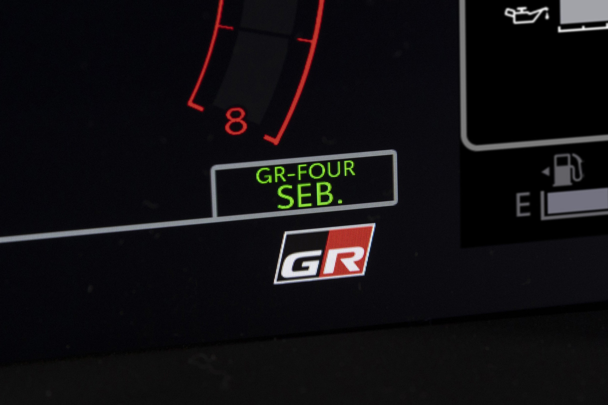 GRヤリス セバスチャン・オジエ 9x ワールドチャンピオンエディション（プロトタイプ）｜専用GR Full TFTメーター表示（SEB.モード）