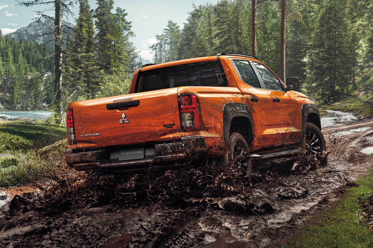 三菱トライトン｜Mitsubishi Triton