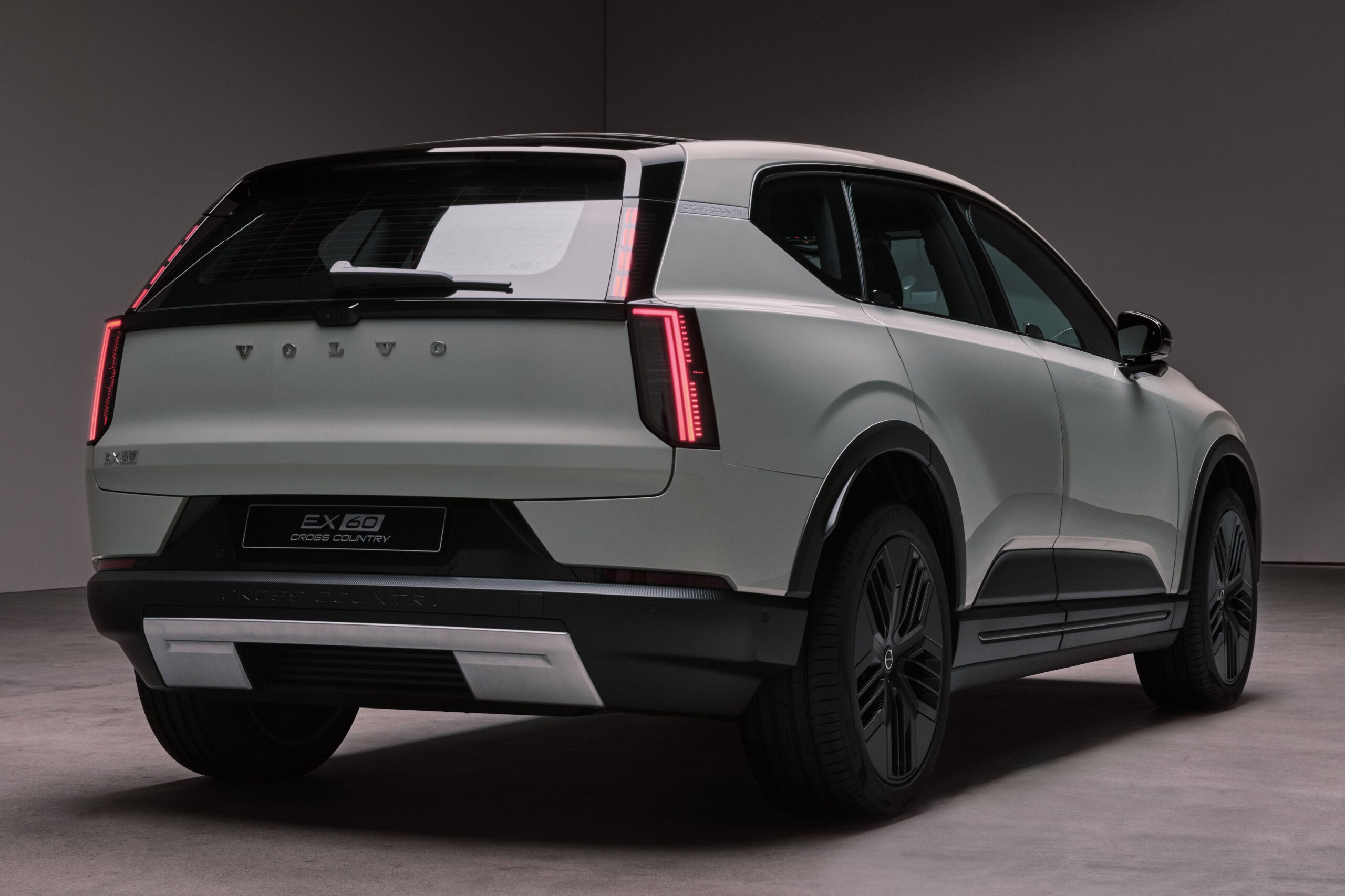 ボルボEX60クロスカントリー｜Volvo EX60 Cross Country