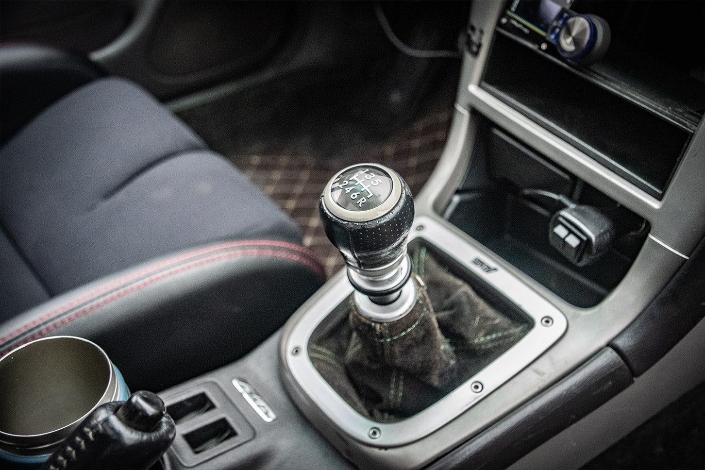 本来のバハは5速MTだが、miura501さんはエンジンを移植して6速MTにしてしまったそうだ。