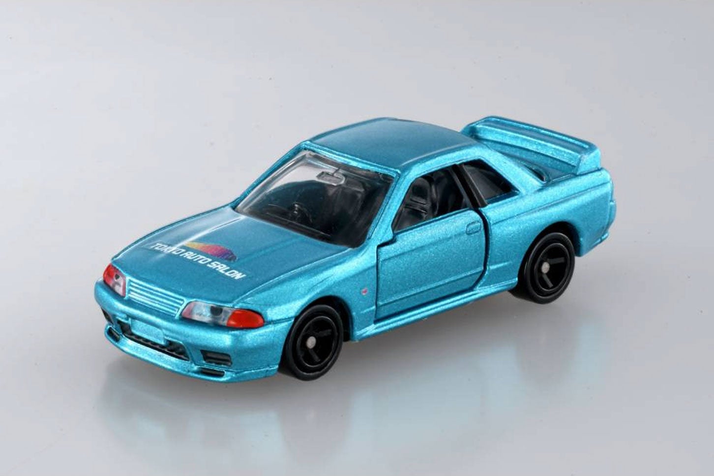 東京オートサロン開催記念トミカ 日産 スカイライン GT-R（BNR32）。