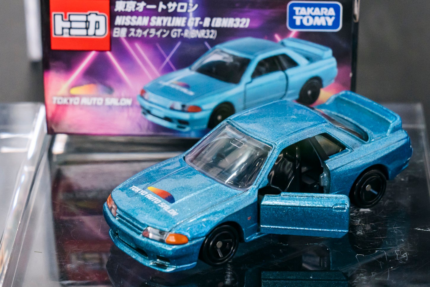 東京オートサロン開催記念トミカ 日産 スカイライン GT-R（BNR32）。
