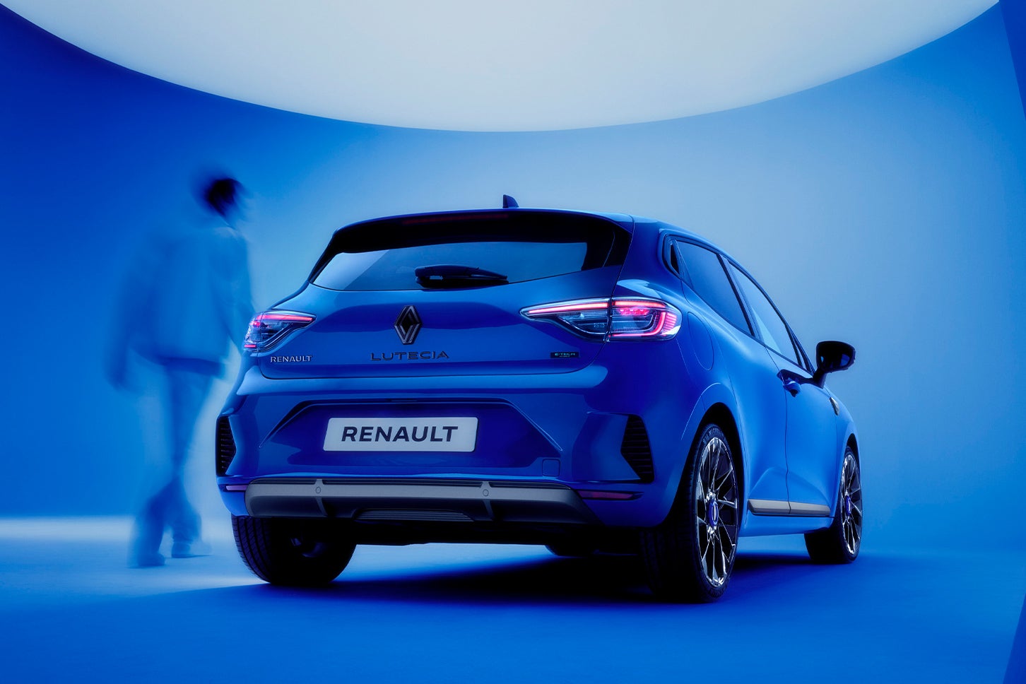 ルノー・ルーテシア エスプリ アルピーヌ フルハイブリッドE-TECH｜Renault Clio full hybrid E-Tech version esprit Alpine