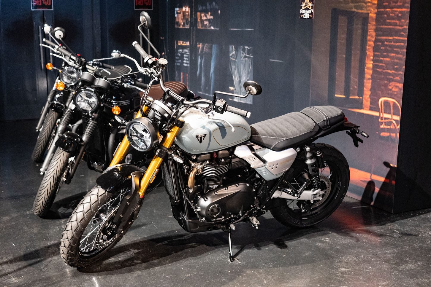 イベント会場に展示された新型ボンネビルシリーズ