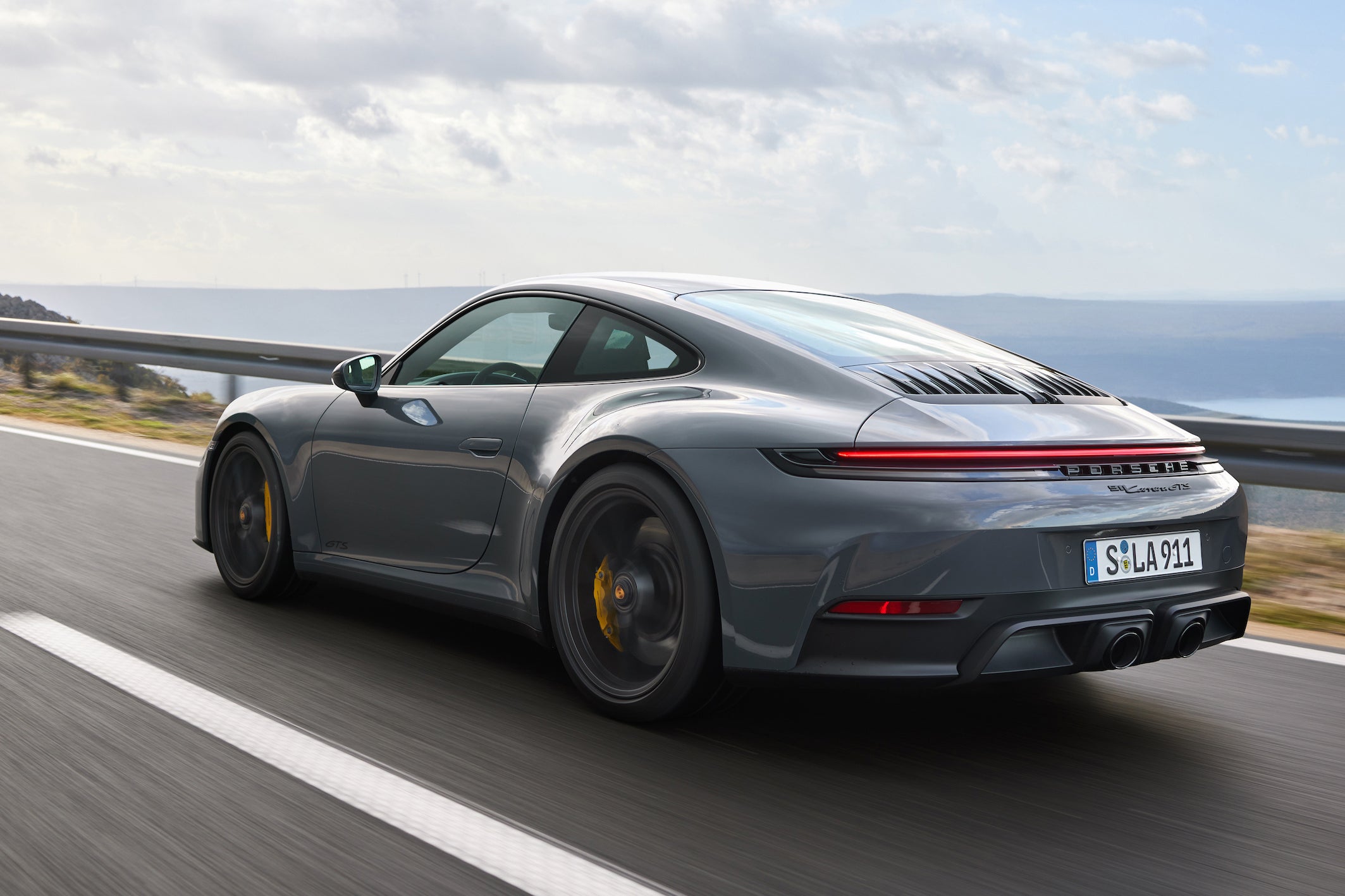 ポルシェ911カレラGTS（992.2型）｜Porsche 911 Carrera GTS (Type 992.2)