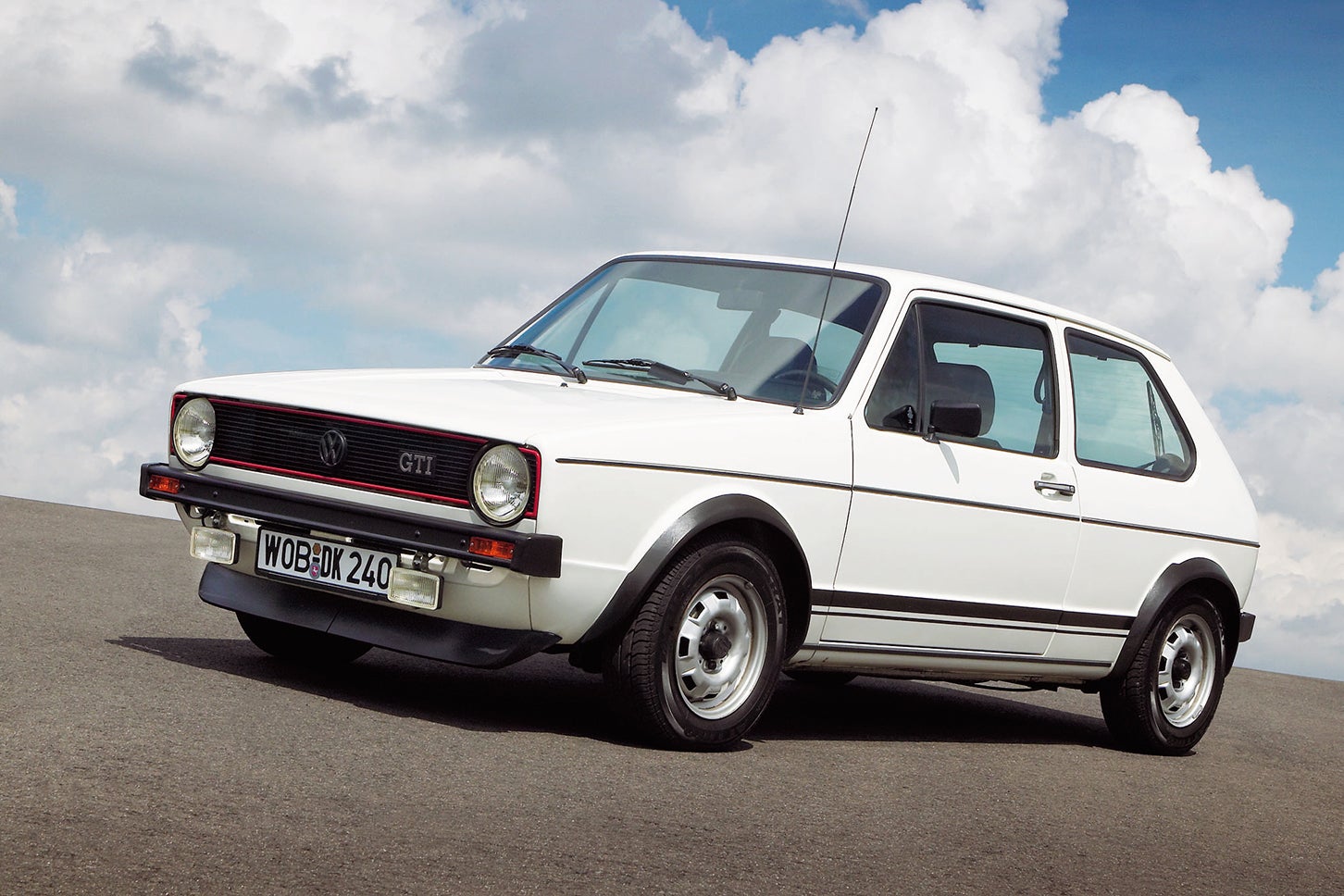 フォルクスワーゲン ゴルフ GTI（初代）｜The first Golf GTI from 1976