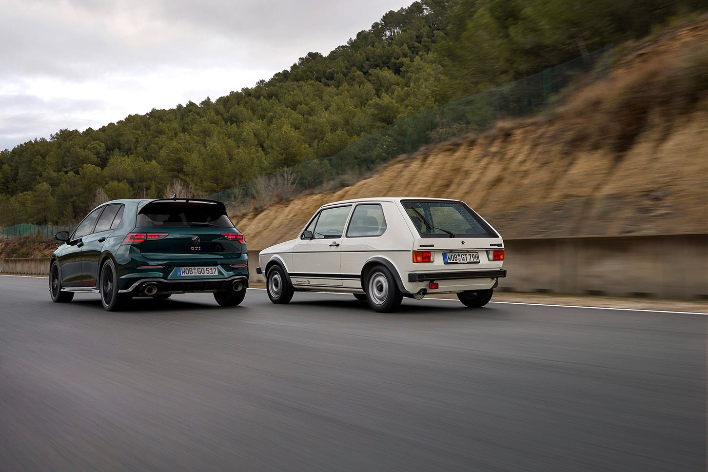 フォルクスワーゲン ゴルフ GTIエディション50とゴルフI GTI｜Volkswagen Golf GTI EDITION 50 and Golf I GTI