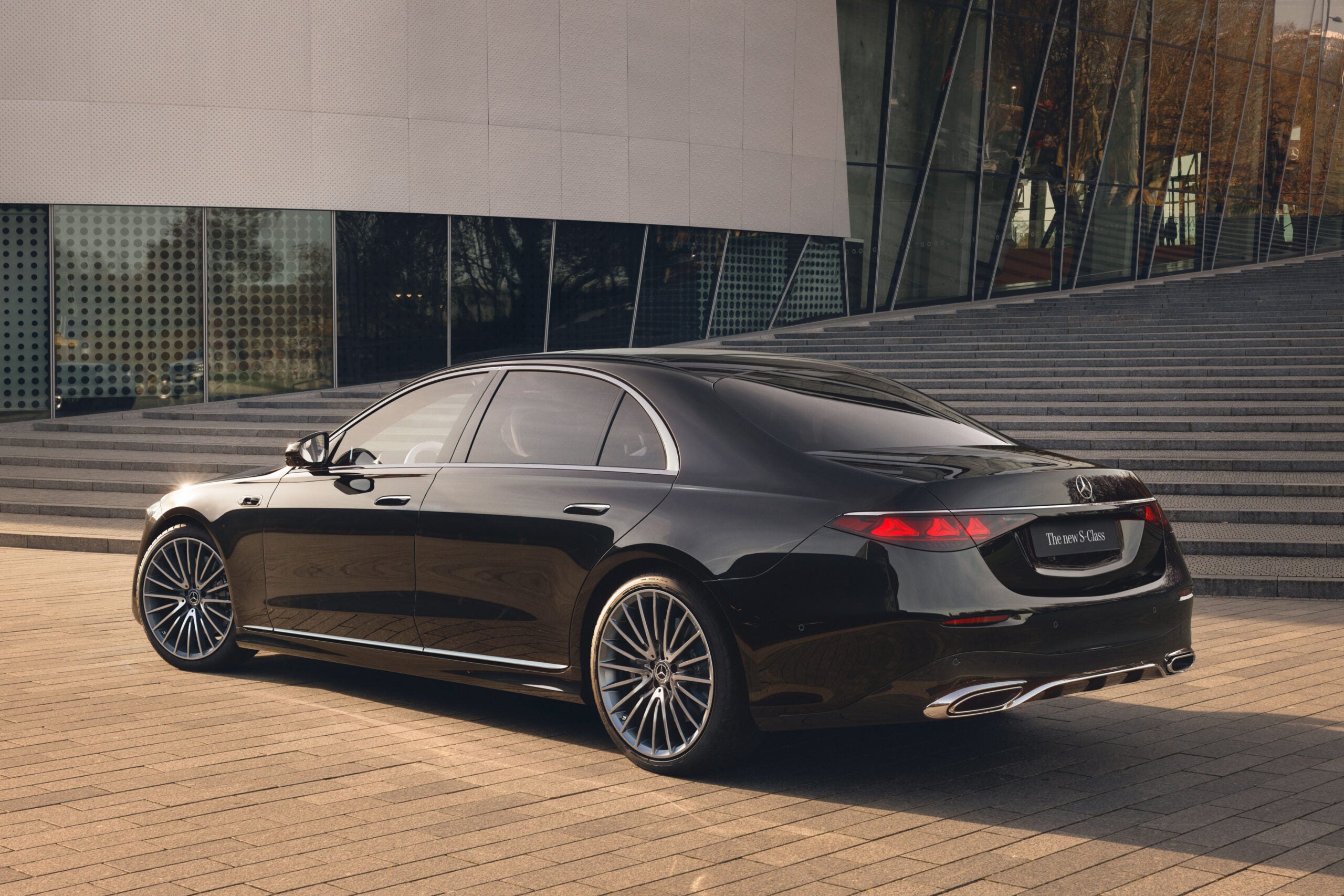 メルセデス・ベンツSクラス｜Mercedes-Benz S-Class