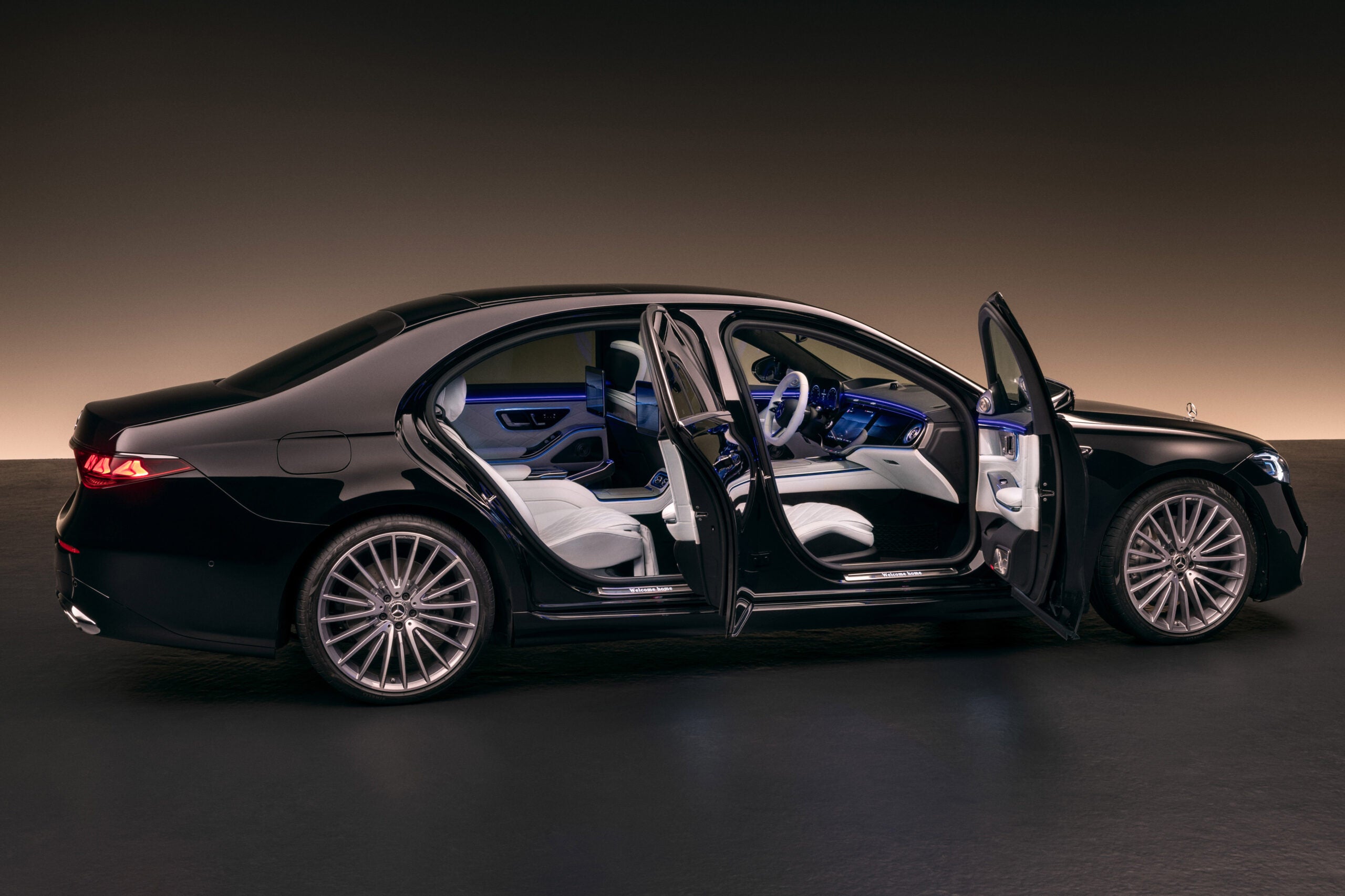 メルセデス・ベンツSクラス｜Mercedes-Benz S-Class