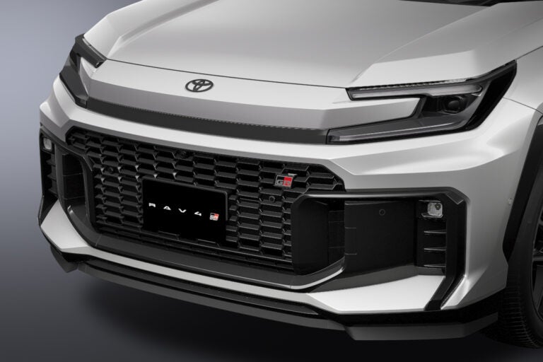 トヨタRAV4 GRスポーツ｜GR SPORT 専用フロントリップスポイラー