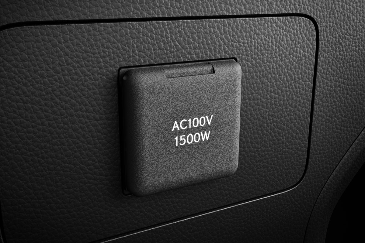トヨタRAV4 PHEV｜アクセサリーコンセント（AC100V・1500W)