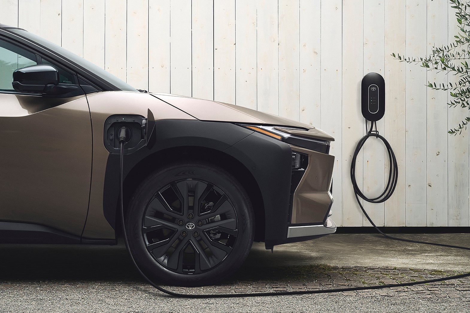 トヨタbZ4Xツーリング｜Toyota bZ4X Touring