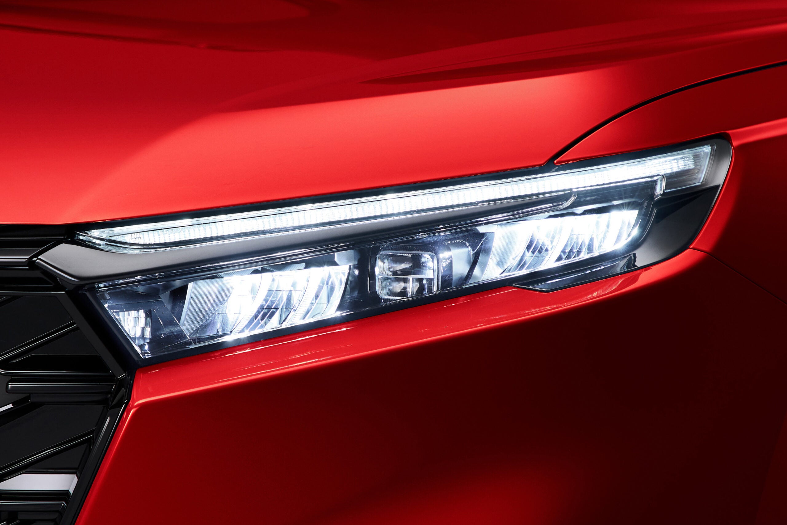 ホンダCR-V e:HEV RS｜フルLEDヘッドライト