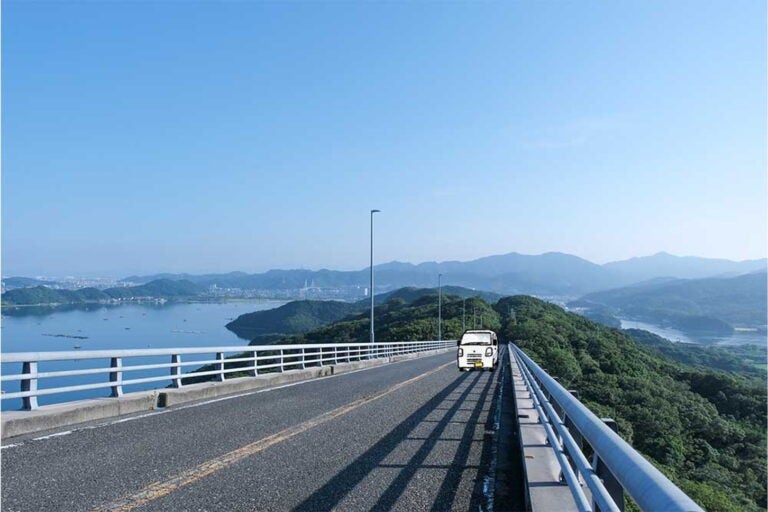 「日本の道100選」に選定された大鳴門橋