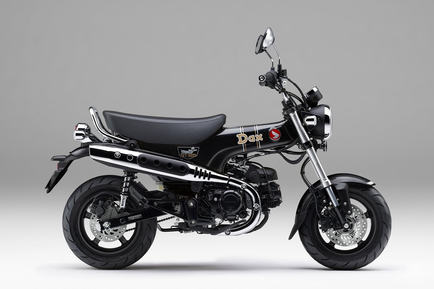 ダックス125（継続色：パールシャイニングブラック）