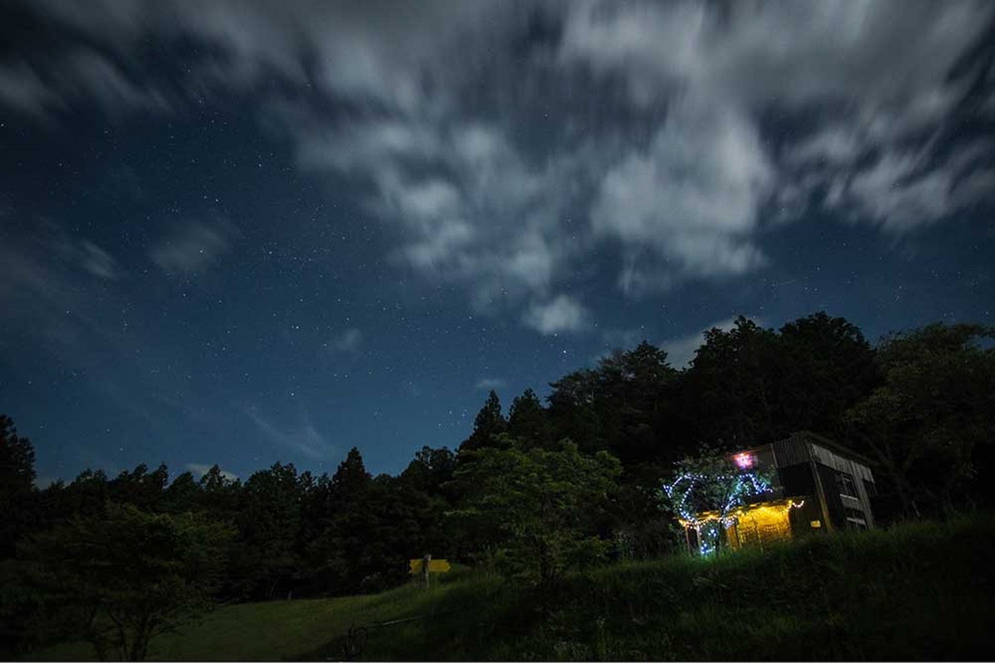 雲の隙間からは、星空が…！ 旅の終わりのご褒美のようでした