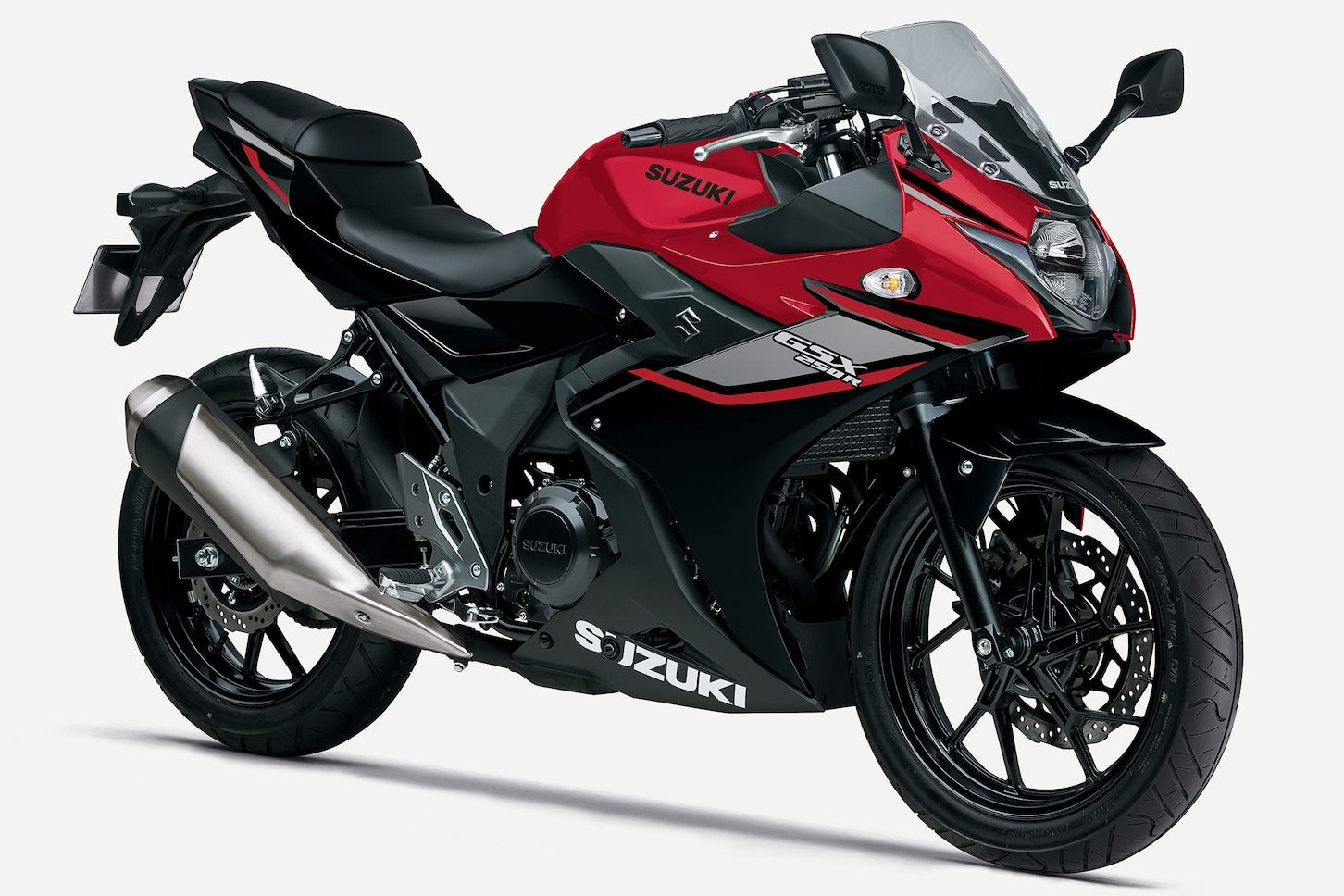 GSX250R ダイヤモンドレッドメタリック／パールネブラーブラック